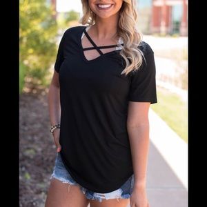 Criss Cross Piko Top